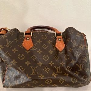 100% authentic Louis Vuitton speedy 30